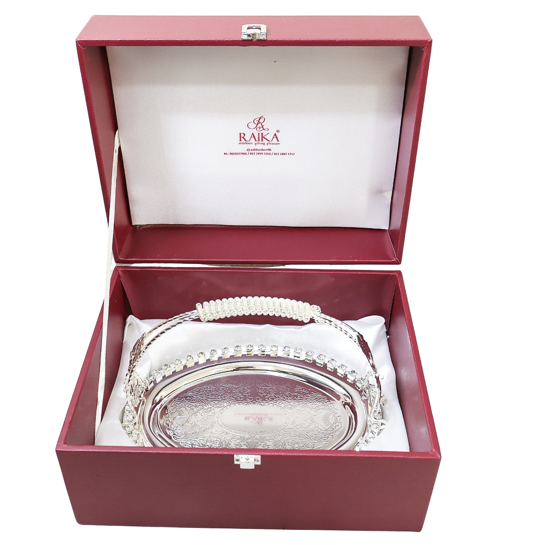 Oval Studded Tray | Detachable Handle