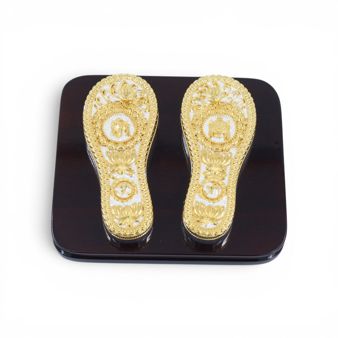 Balaji Charan Two Tone with Wooden Base