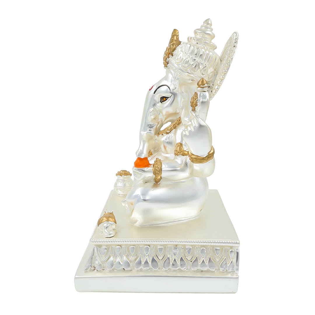 RAIKA'S GANESHA - 3027 SILVER MATT